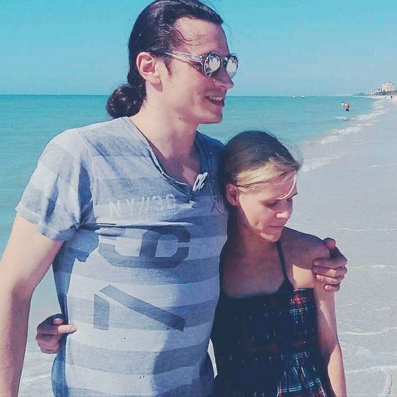 Meet your Posher, Rachel - Picture 1 of 1